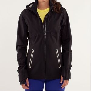 Lululemon Puddle Jumper Jacket Retail $198